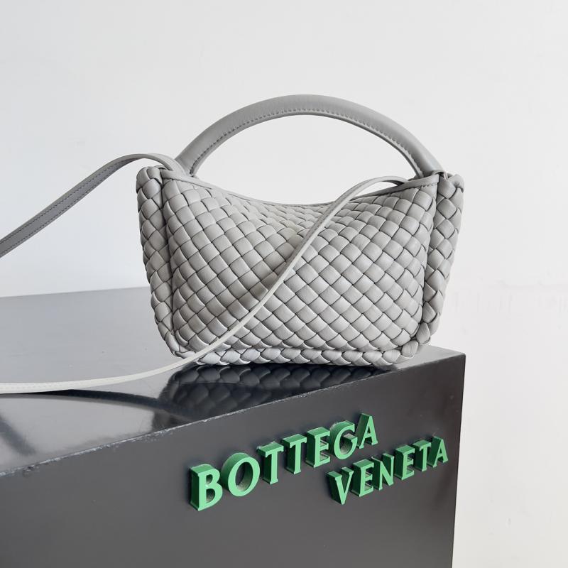 Bottega Veneta Small Cobble Top Handle 805739 Sterling