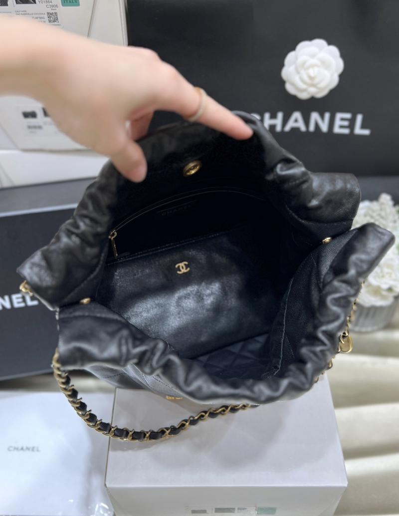 Small Chanel Grained Calfskin 22 Handbag AS3260 Black