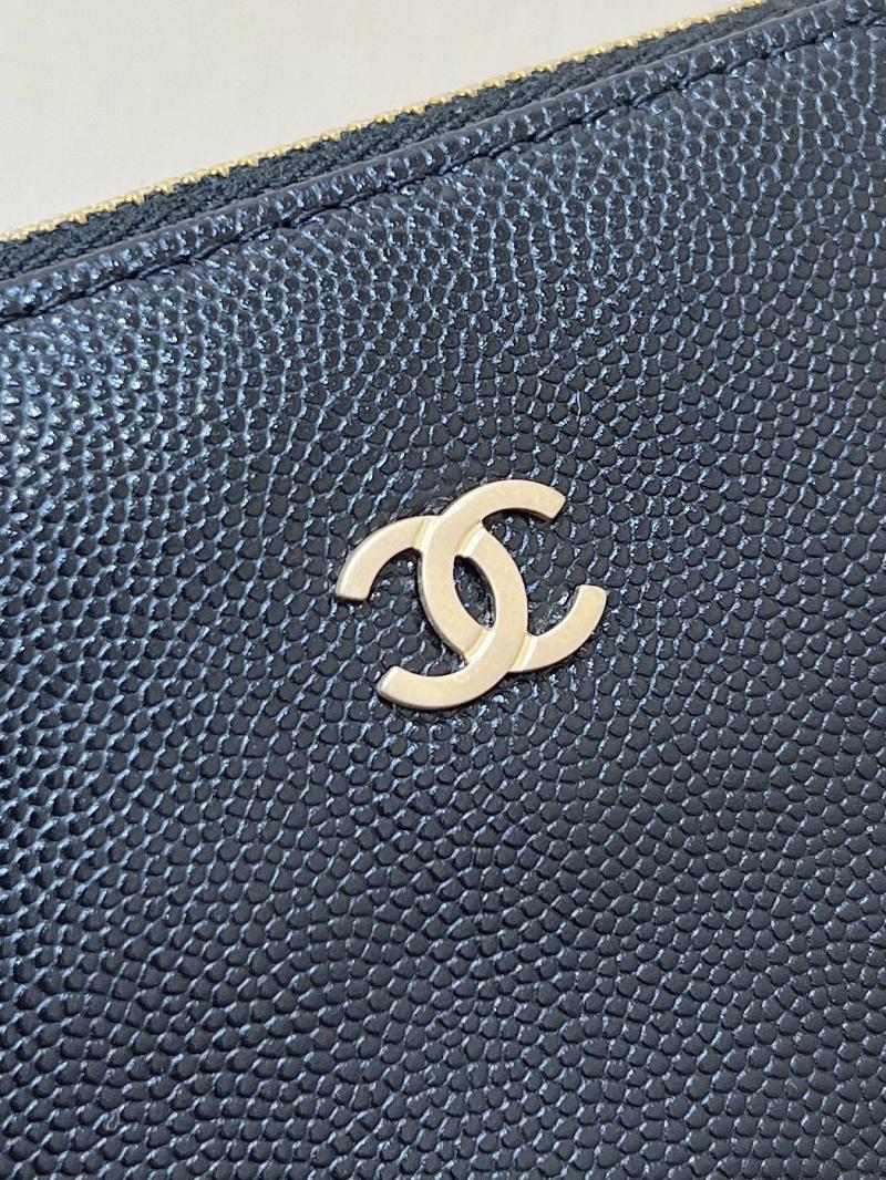 Small Chanel Grained Calfskin 22 Handbag AS3260 Black