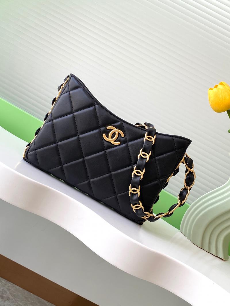 Chanel Lambskin Hobo Bag Black AS5177