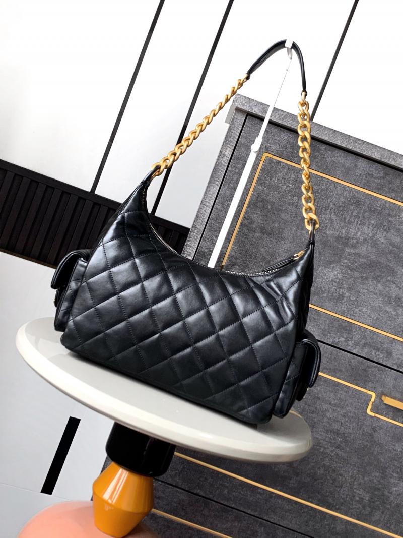 Chanel Lambskin Large Hobo Bag Black AS24251