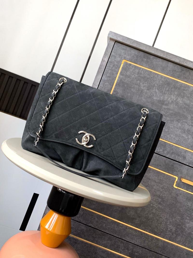 Chanel Natural Beauty Split Pocket Flap Bag Black A87009