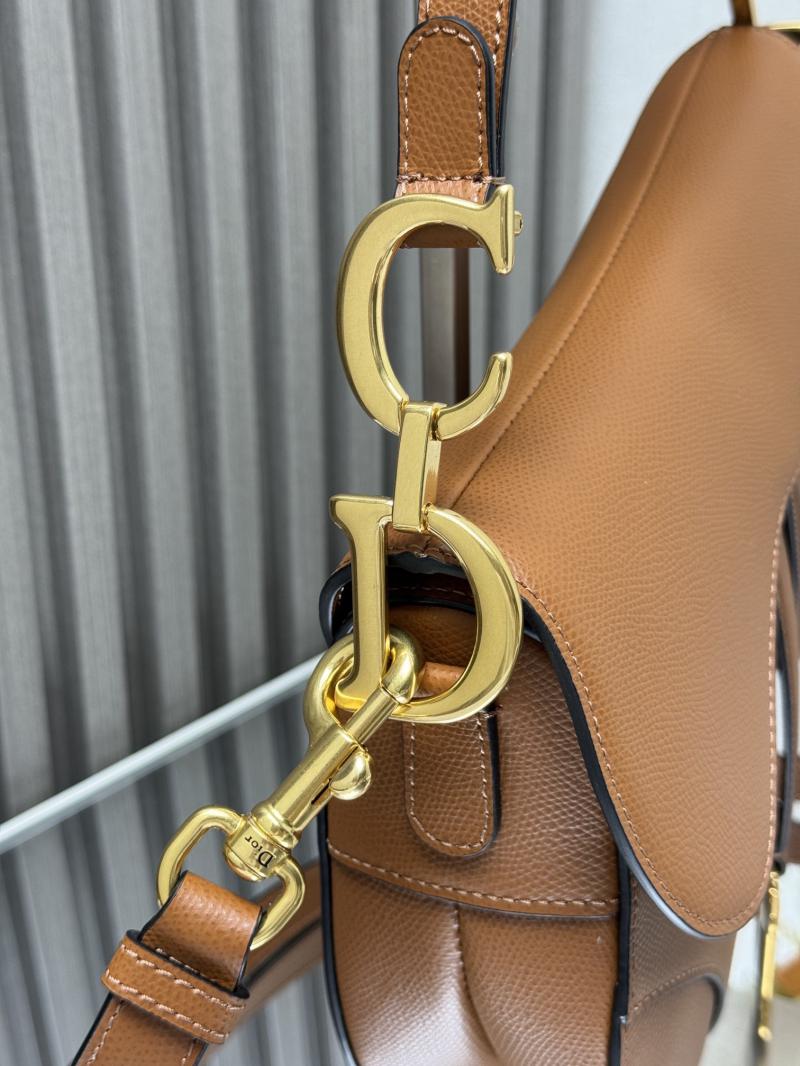 Dior Grained Calfskin Saddle Bag With Strap M0455 Camel