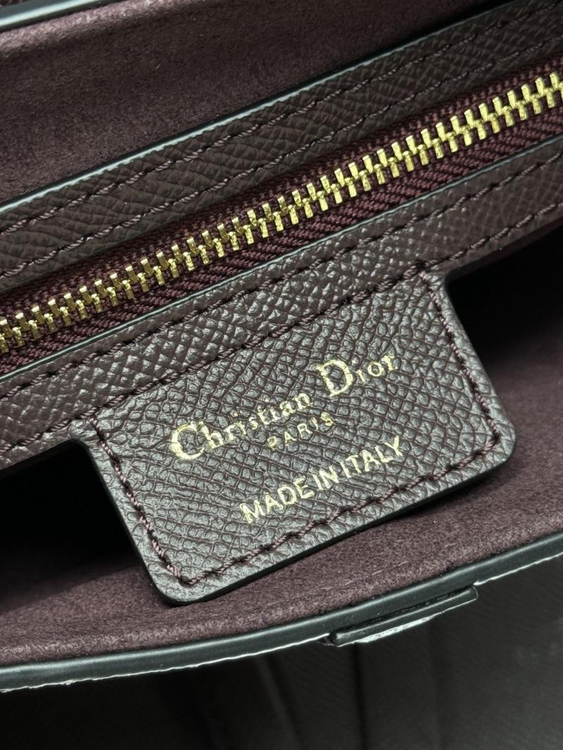 Dior Grained Calfskin Saddle Bag With Strap M0455 Dark Burgundy