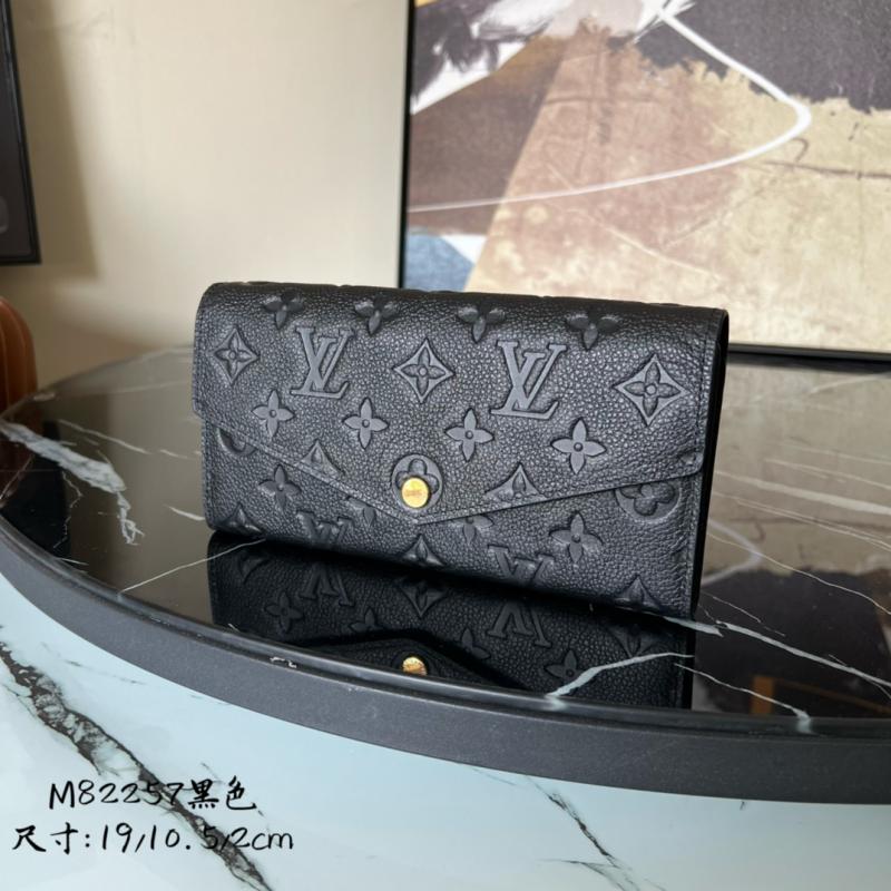 Louis Vuitton Sarah Wallet Black M82257