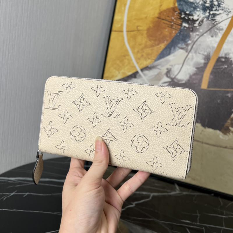 Louis Vuitton Zippy Wallet M61867 Cream