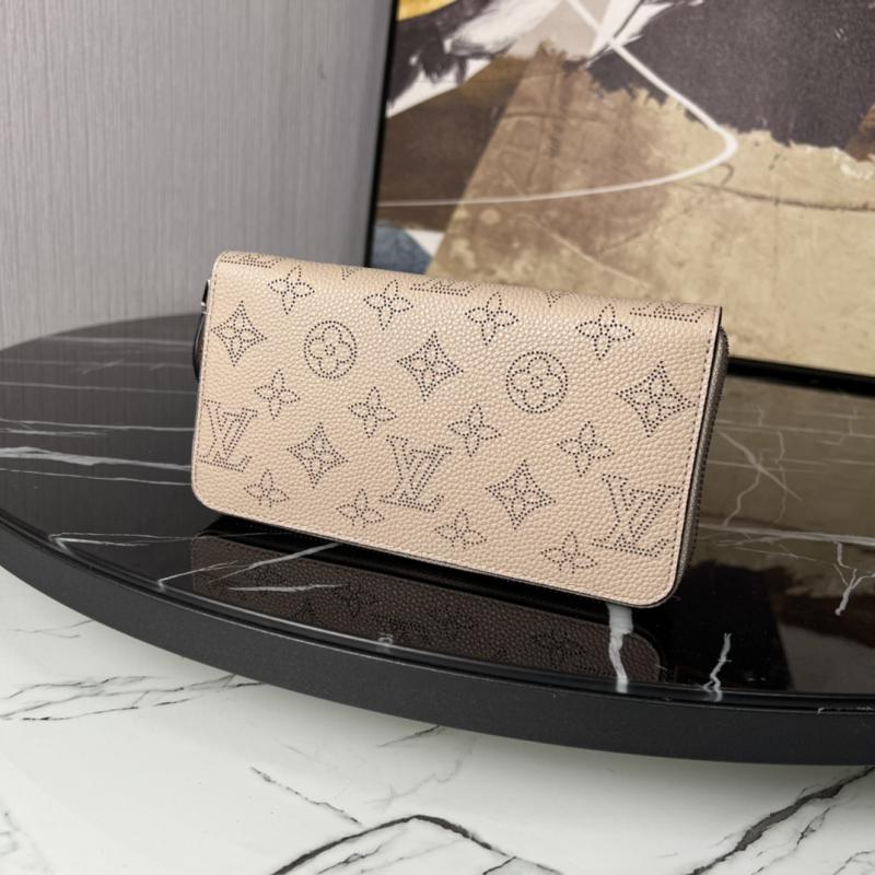 Louis Vuitton Zippy Wallet M61867 Grey