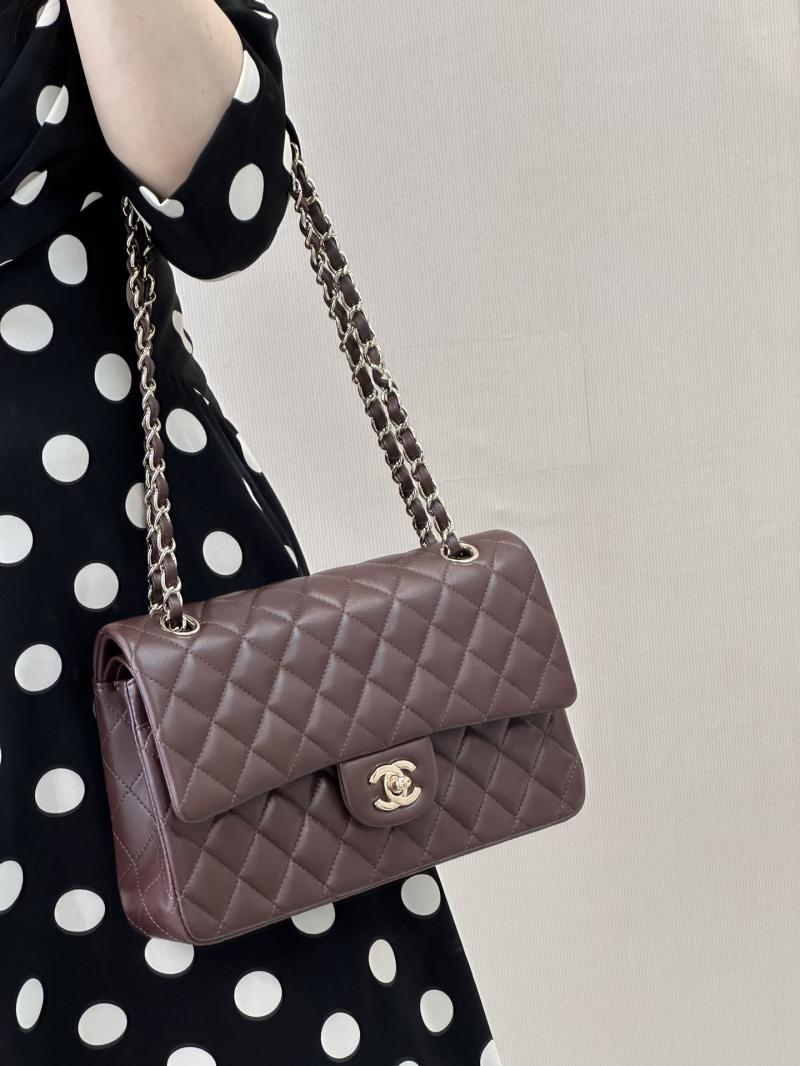 Medium Chanel Lambskin Flap Bag A01112 Burgundy