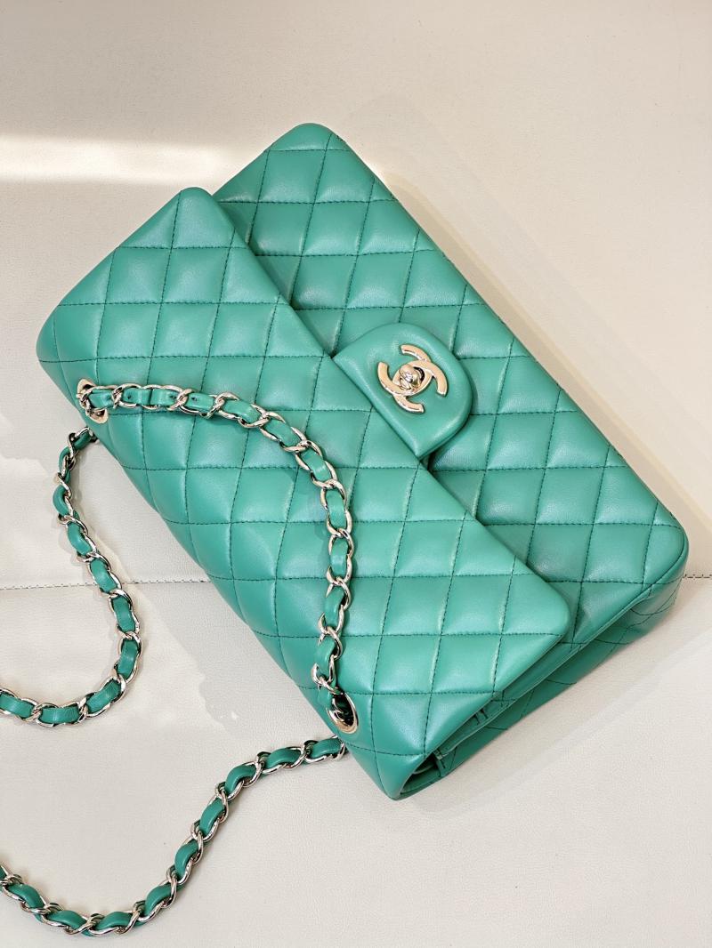 Medium Chanel Lambskin Flap Bag A01112 Green