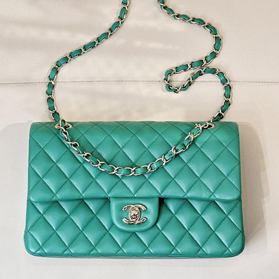 Medium Chanel Lambskin Flap Bag A01112 Green