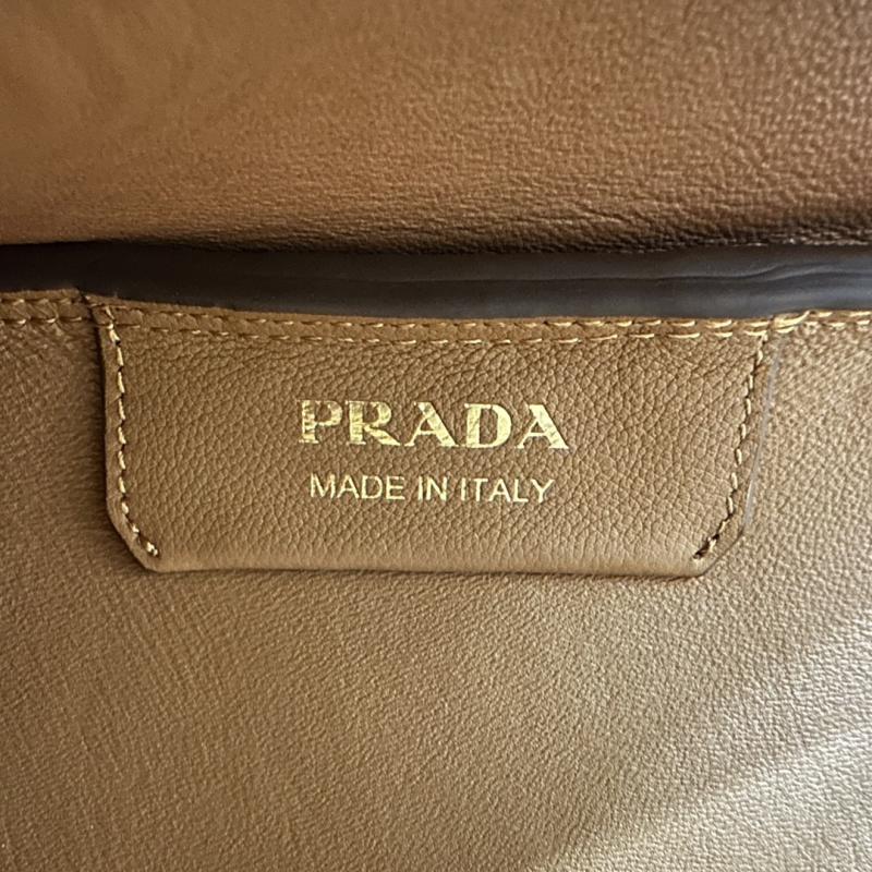 Prada Medium leather handbag 1BA444 Caramel