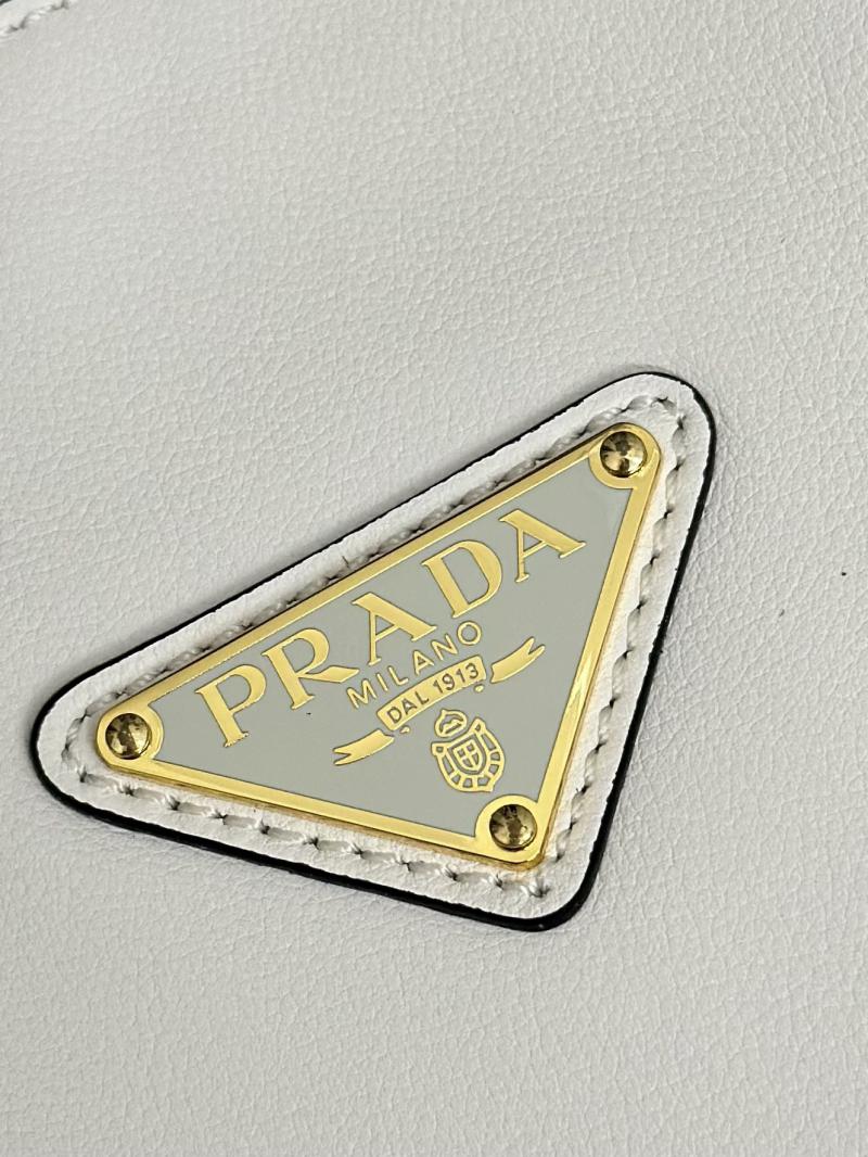 Prada Medium leather handbag 1BA444 White