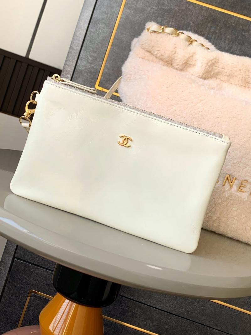 Small Chanel 22 shearling lambskin Handbag AS3260