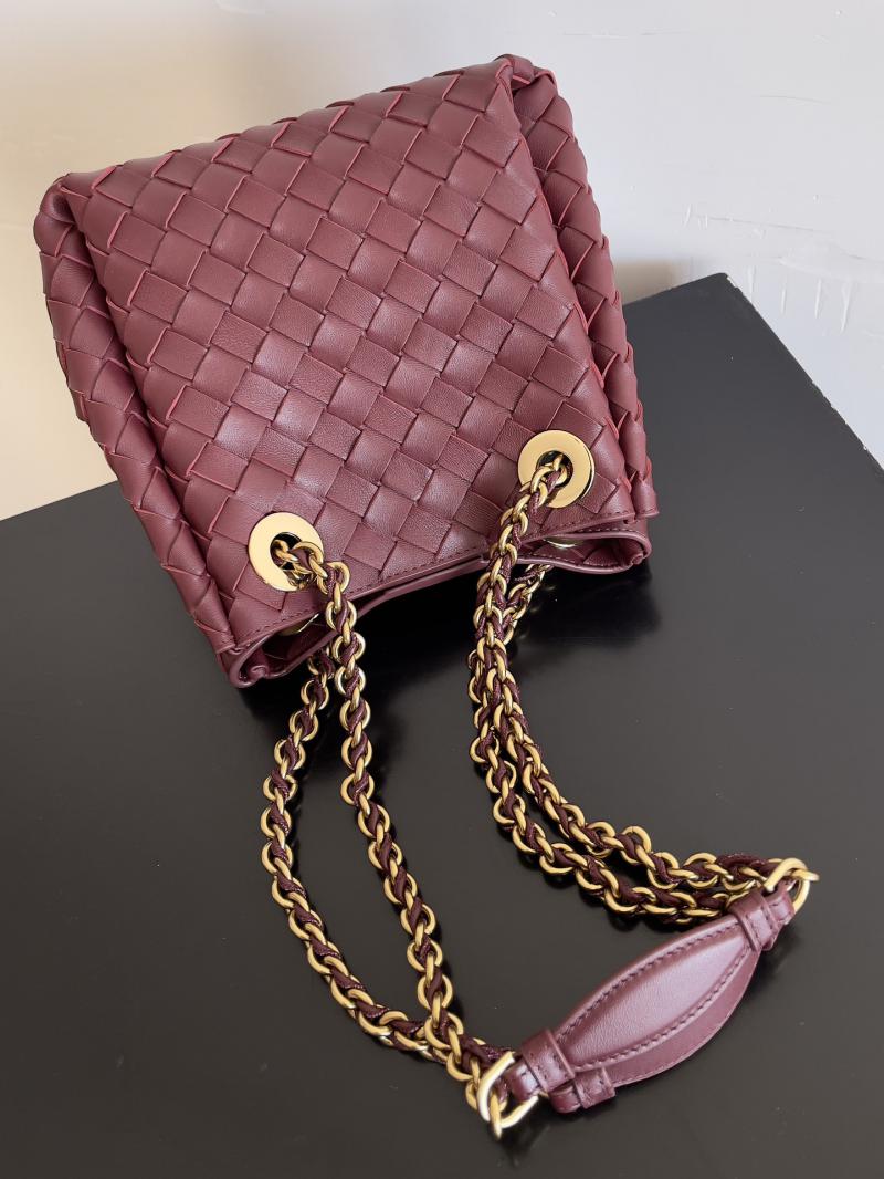 Bottega Veneta Small Parachute Chain 817175 Burgundy