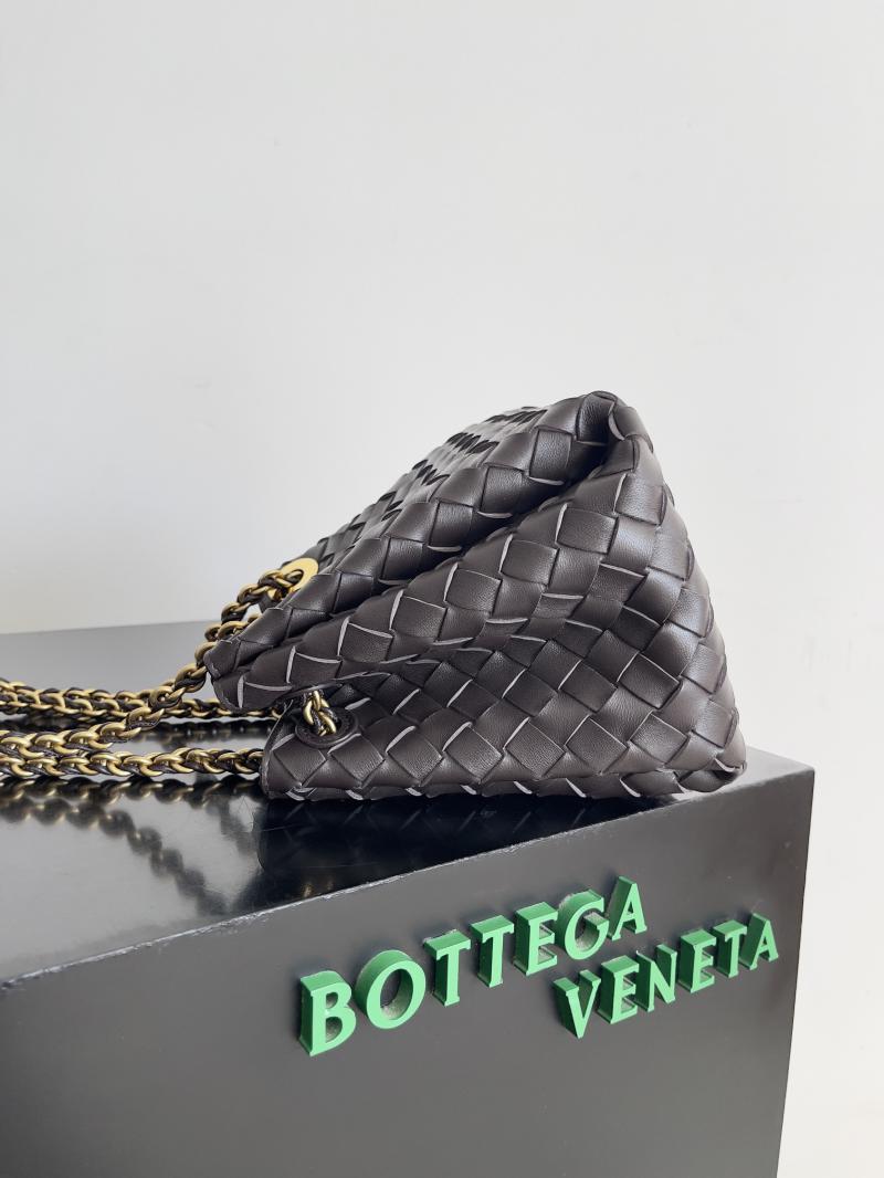 Bottega Veneta Small Parachute Chain 817175 Fondant