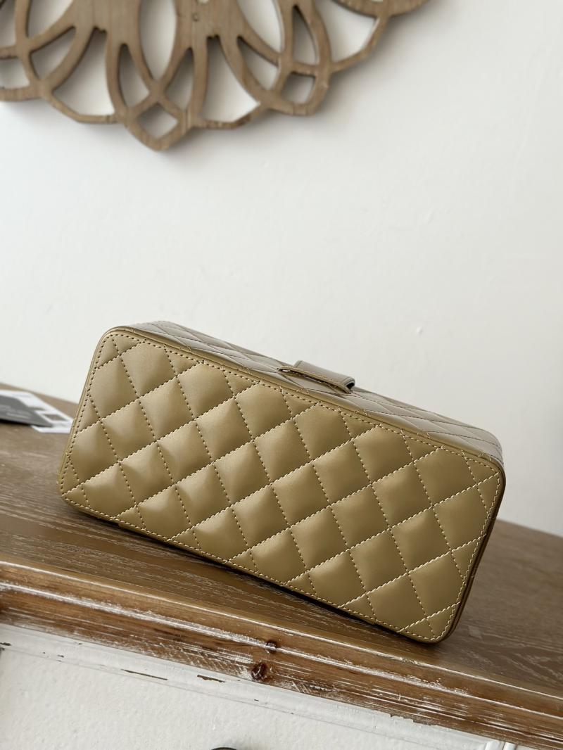 Chanel Vintage Vanity Case AS2226 Gold