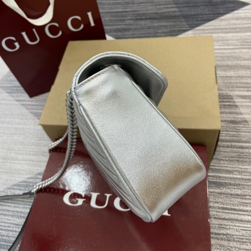 Gucci GG Marmont Medium Shoulder Bag Silver 443497