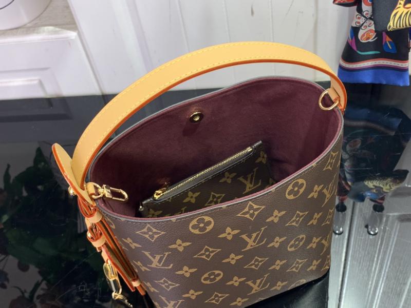 Louis Vuitton ALL iN BB Bucket Bag M12925