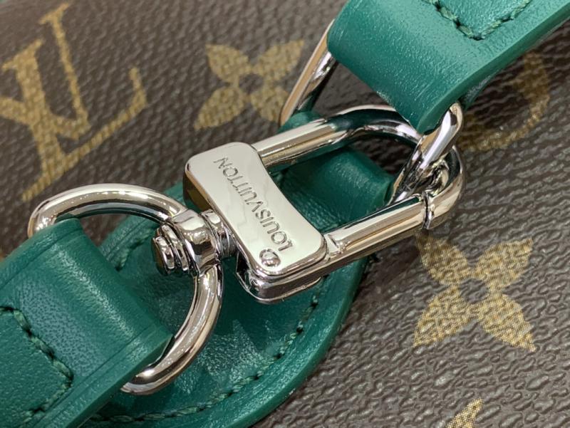 Louis Vuitton Nice BB M12667 Green