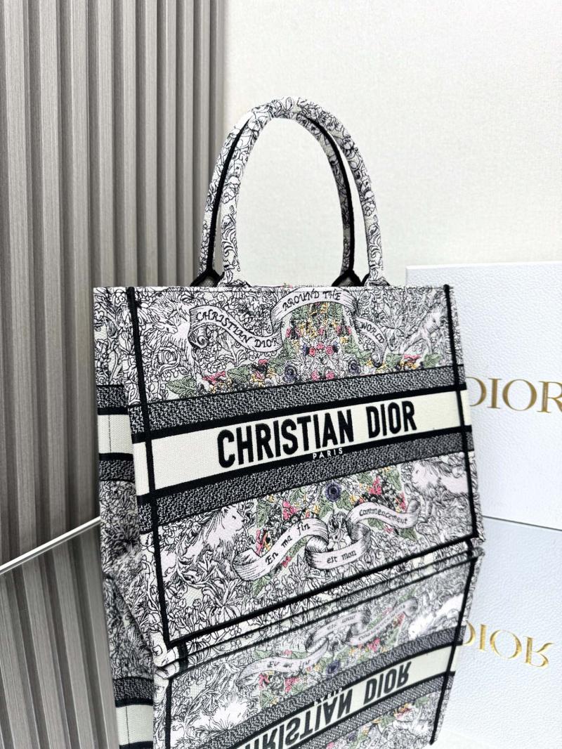 Medium Dior Book Tote M128603