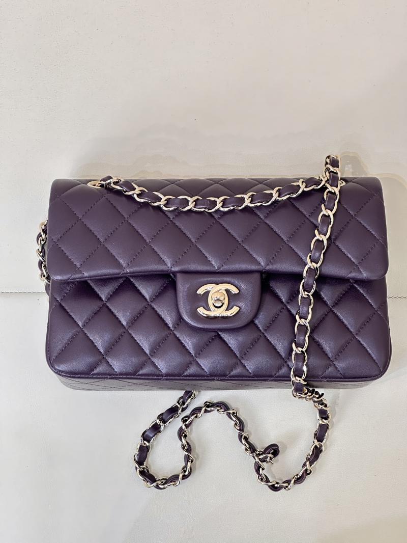 Small Chanel Lambskin Flap Bag A01117 Dark Purple