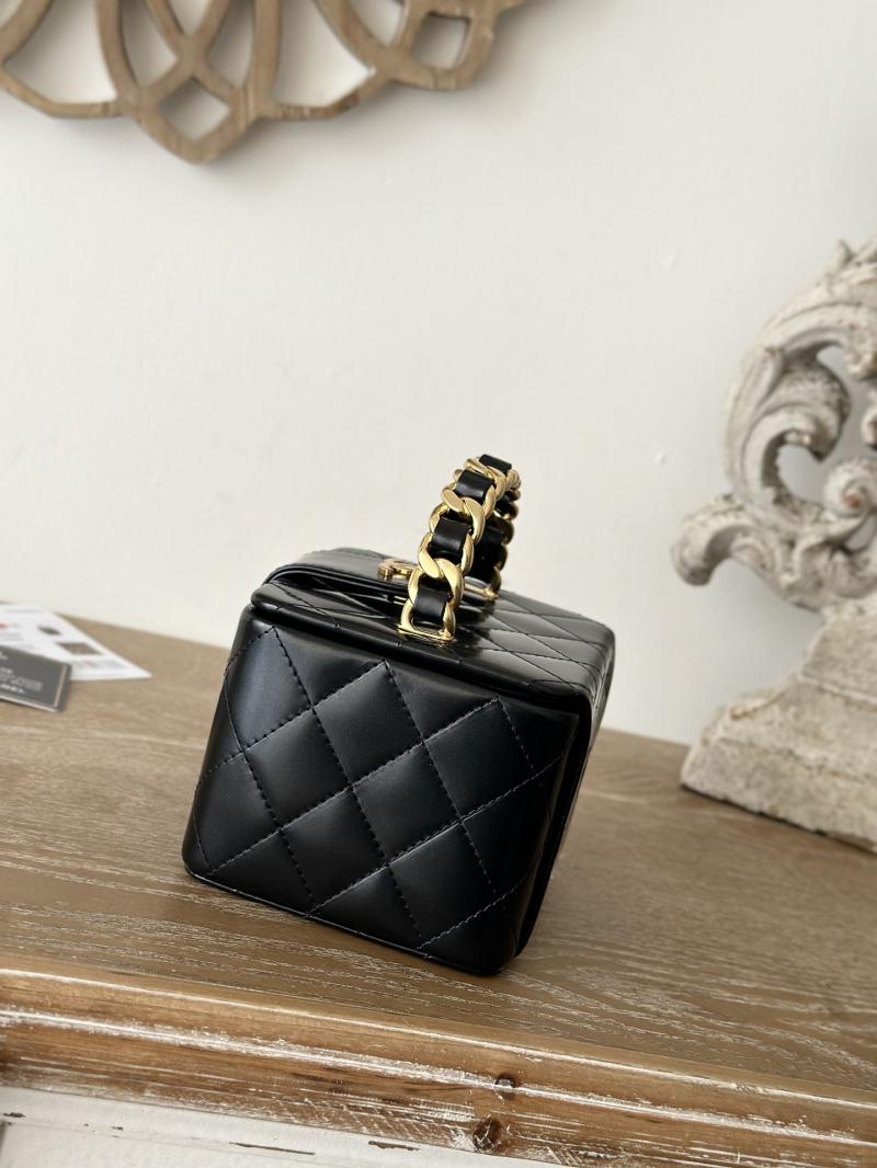 Small Chanel Vintage Vanity Case AS2227 Black