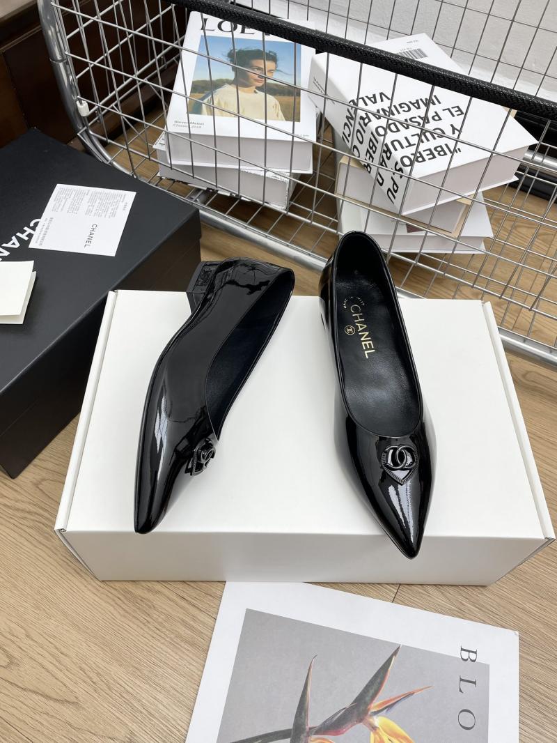 Chanel Pumps SCP121801