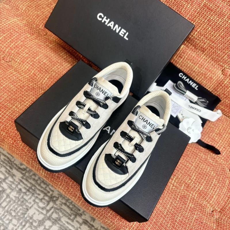 Chanel Sneakers SCS122402