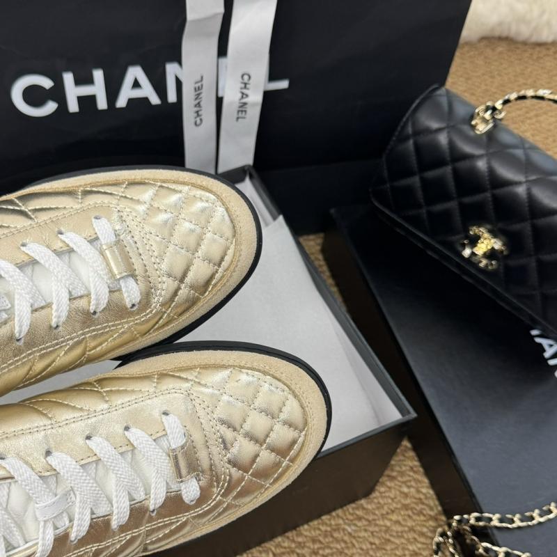 Chanel Sneakers SCS122407