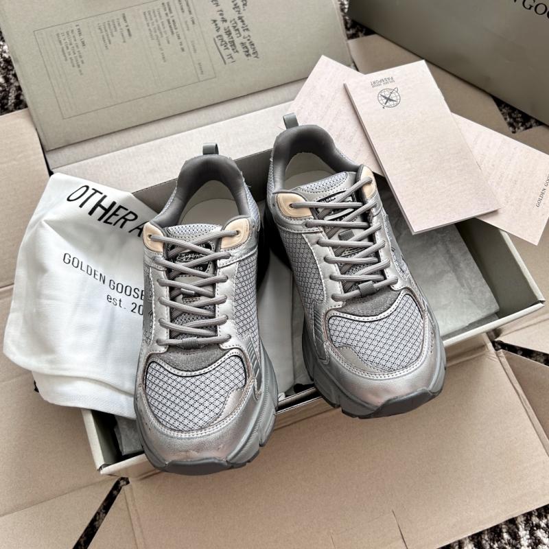 Golden Goose Sneakers SGS122302