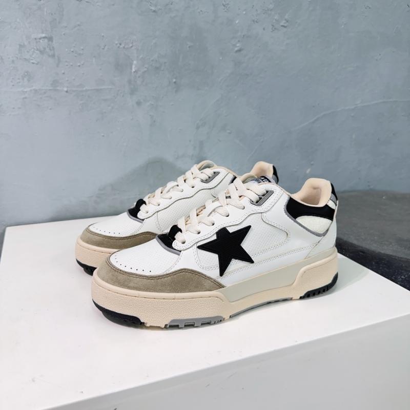 Golden Goose Sneakers SGS122403