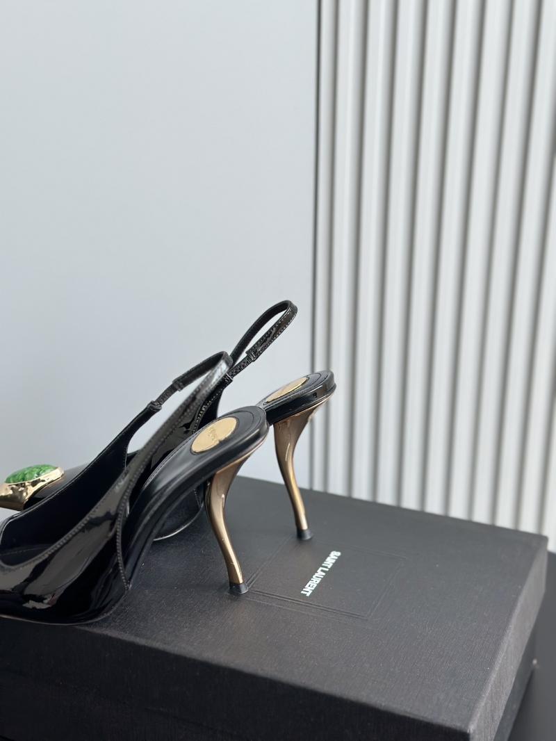 Saint Laurent Pumps SCP122103