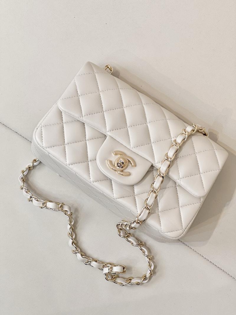 Small Chanel Lambskin Flap Bag A01116 Cream